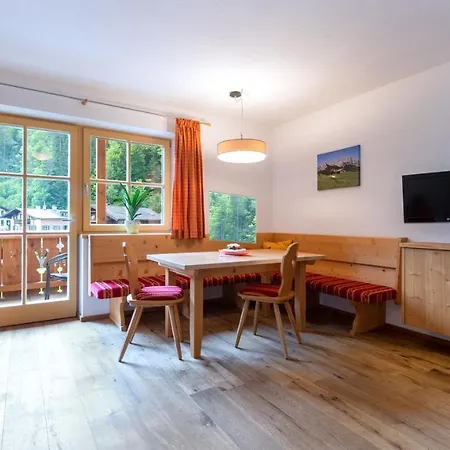 Gaestehaus Rass Apartament *