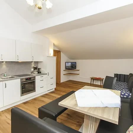 Apartmán Gaestehaus Rass Lofer